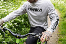 Load image into Gallery viewer, VOLT LONG SLEEVE JERSEY