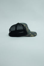 Load image into Gallery viewer, Camo Fade Cap