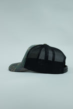 Load image into Gallery viewer, Camo Fade Cap