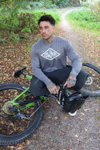 Load image into Gallery viewer, IMPACT LONG SLEEVE JERSEY