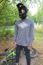 Load image into Gallery viewer, IMPACT LONG SLEEVE JERSEY