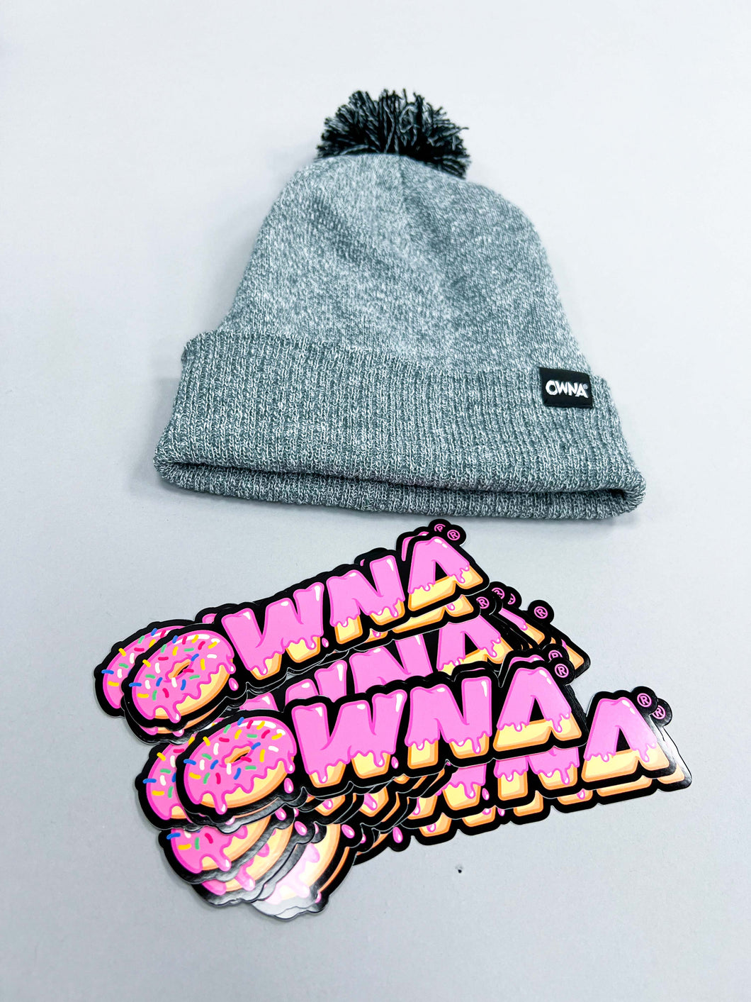 BEANIE & DONUT STICKER COMBO